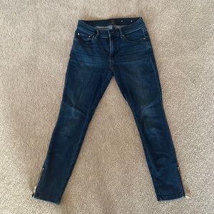 Ann Taylor loft ankle jeans with zip